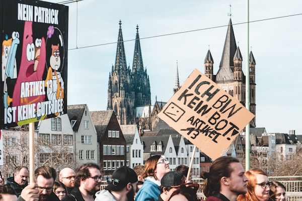 Protest gegen die EU-Zensurpläne am 2. März in Berlin: Artikel 13 verhindern!