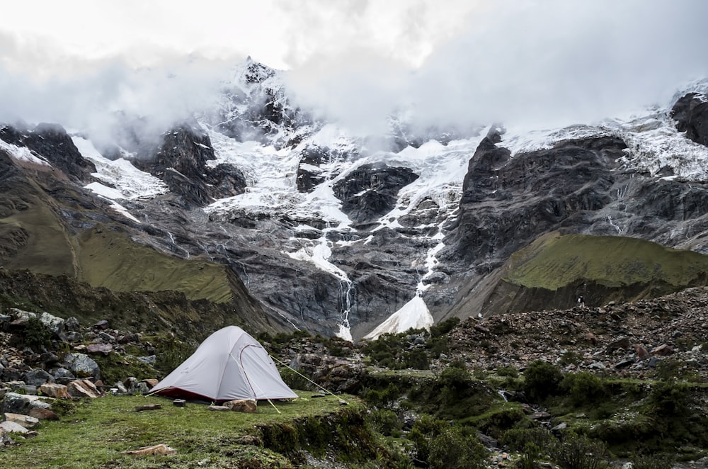 gray dome tent near mountain during daytime