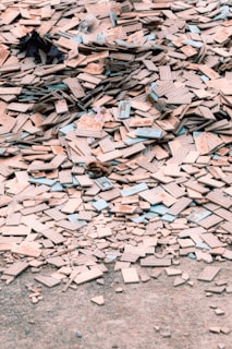 Floor tiles lifting and detaching from the substrate