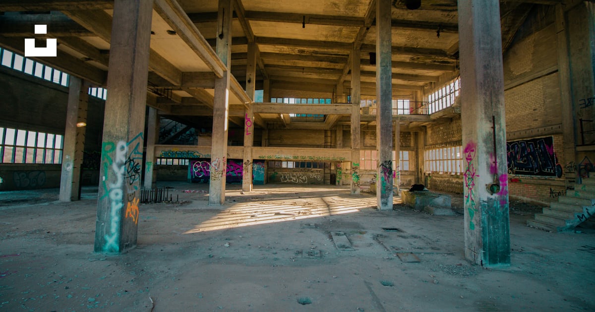 Empty concrete building interior at daytime photo – Free Building Image ...
