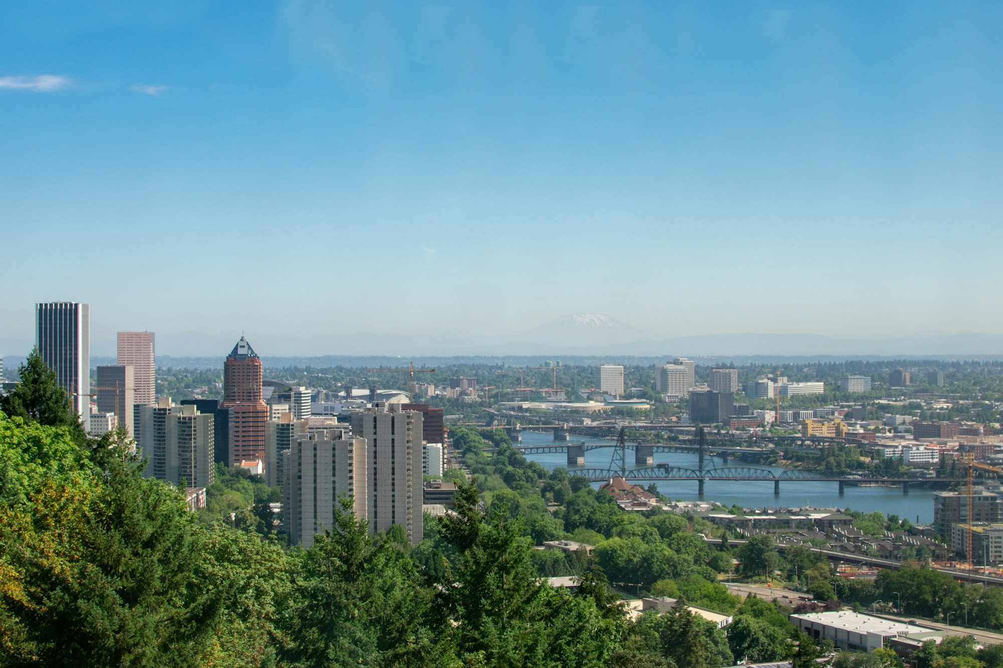 Exploring Portland's Authentic Cuisine and Culinary Traditions
