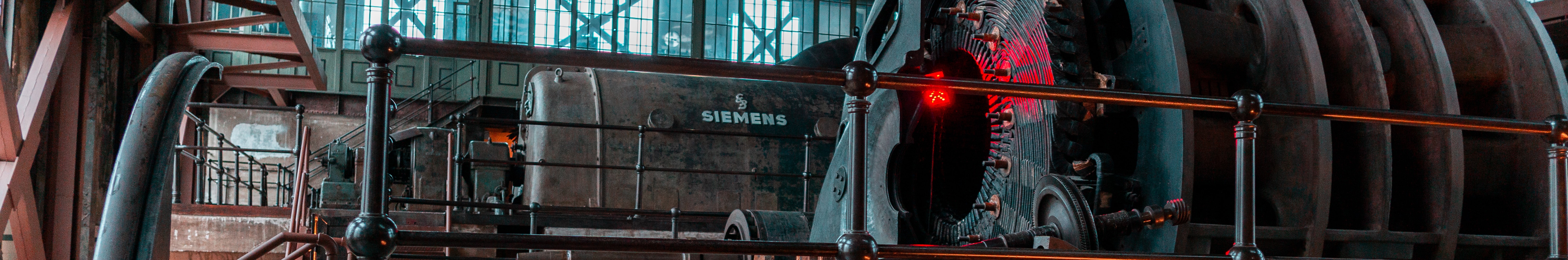 Siemens reported 8 fatalities and 1,518 total recordable incidents in 2022