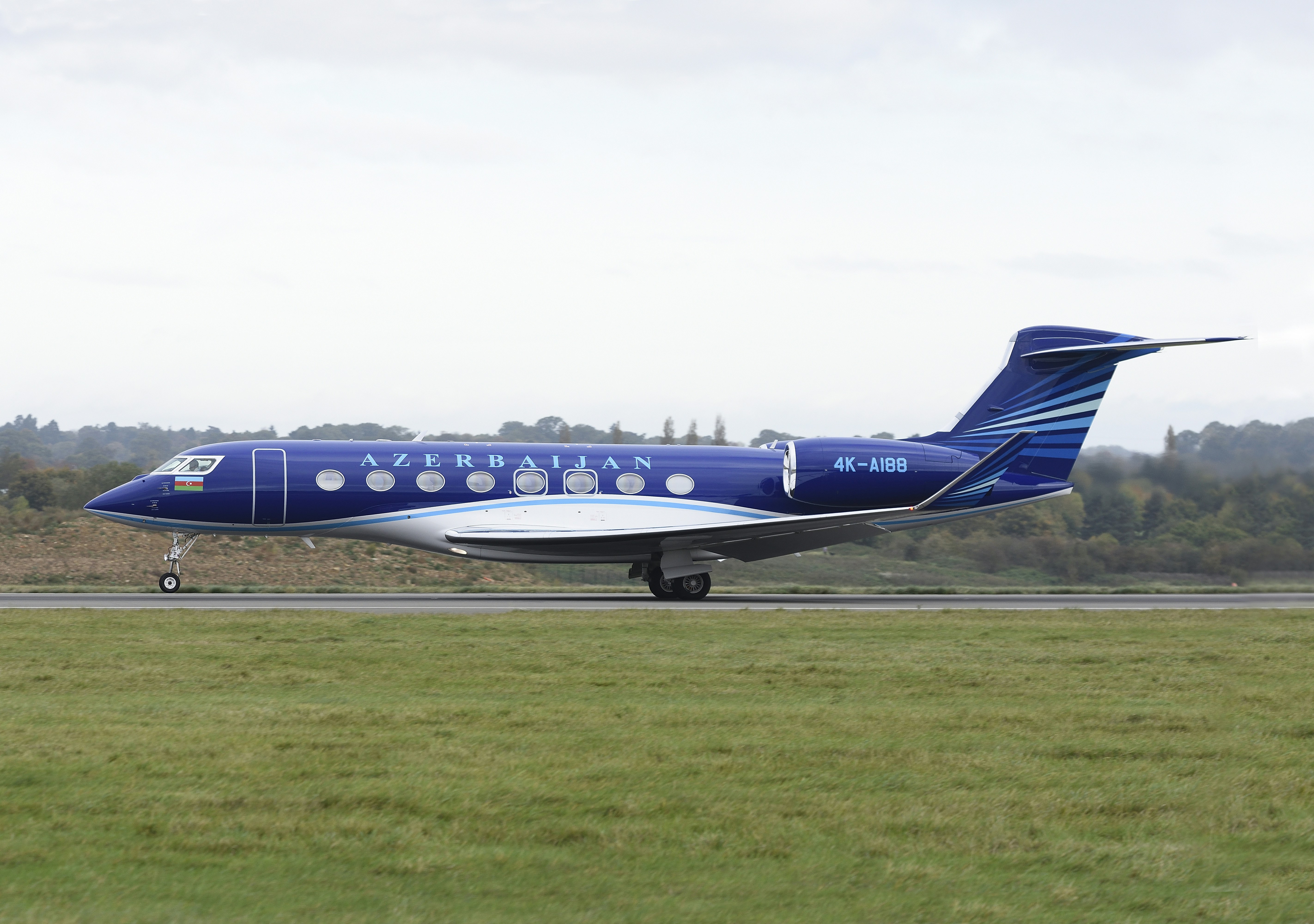 Azerbaijan airplane in motion during daytime, Gulfstream G650 aircraft of Azerbaijan Government.</p><p>Photo. taken October 2017 at Luton Airport