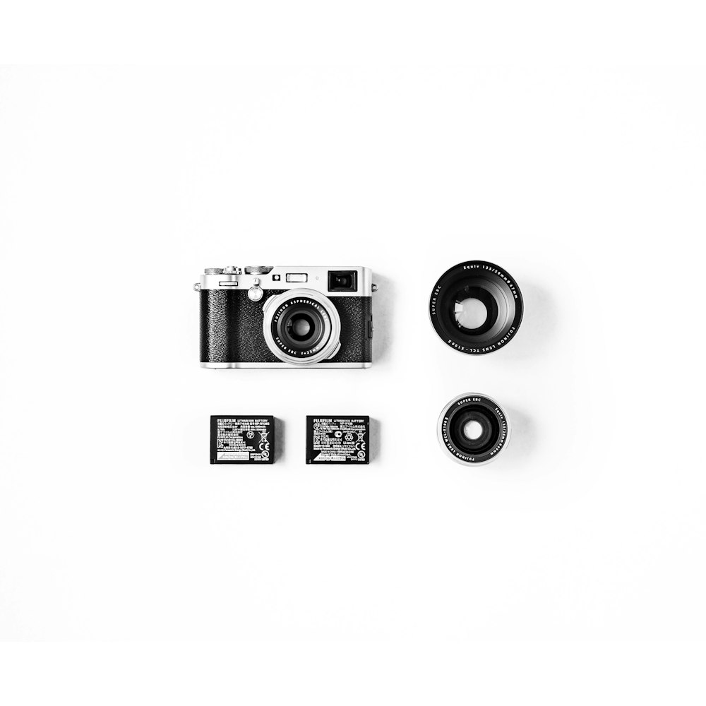 black and gray SLR camera set