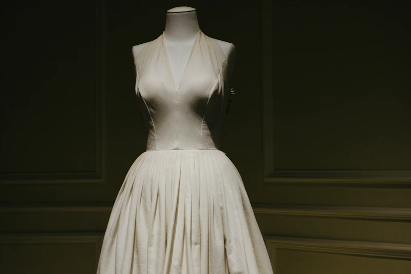 Robe Eugénie