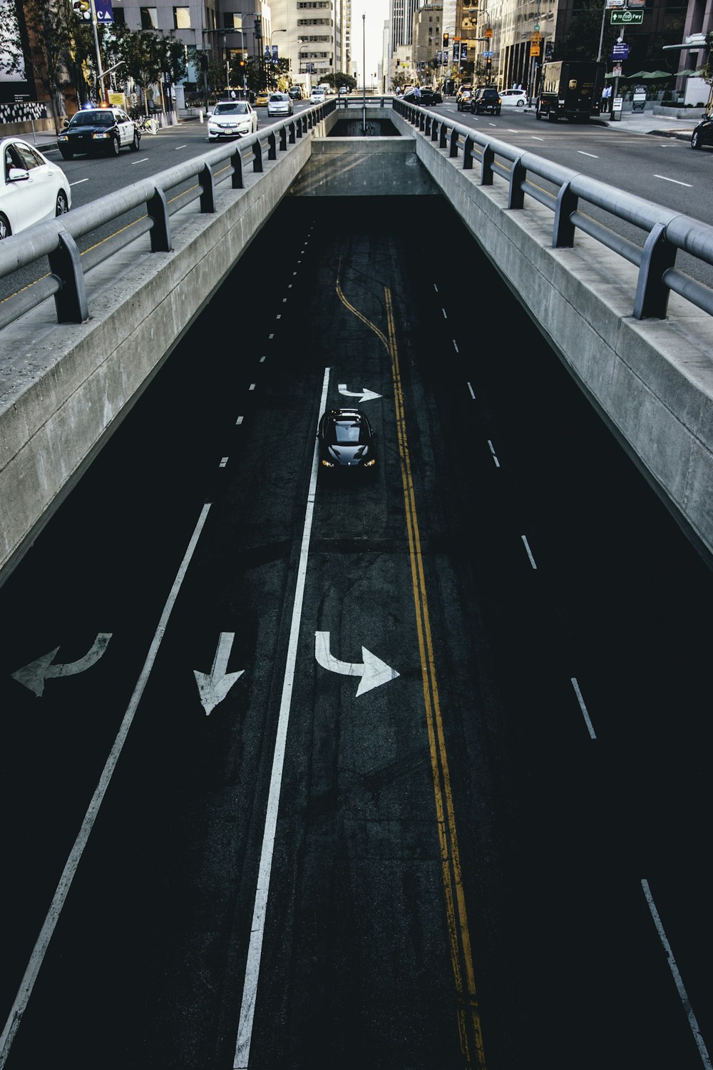 Coches en carretera