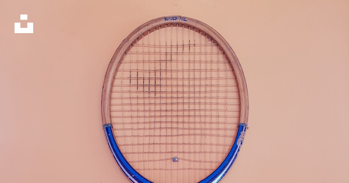 Blue and brown tennis racket photo – Free Racket Image on Unsplash