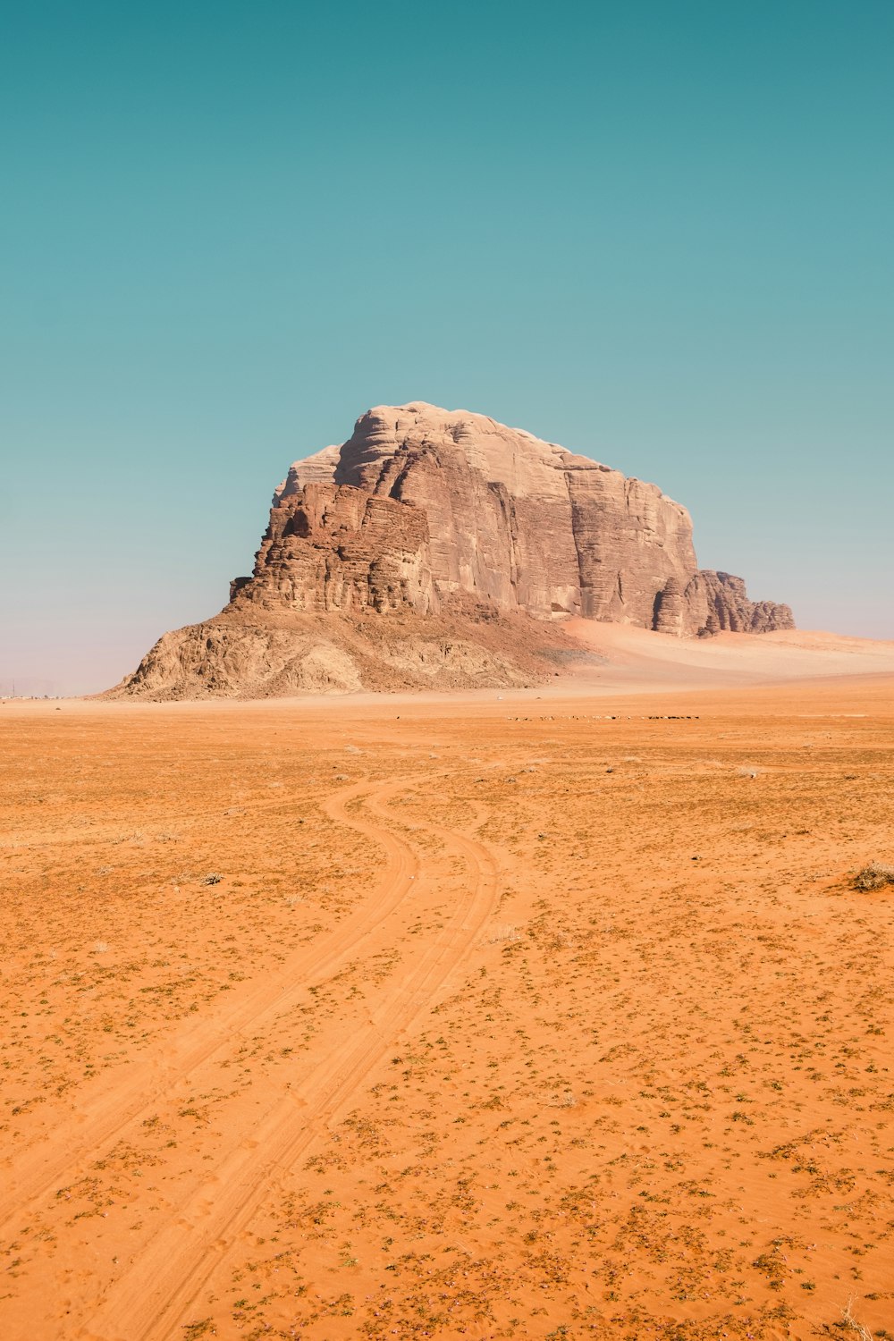30k+ Desert Mountain Pictures | Download Free Images on Unsplash