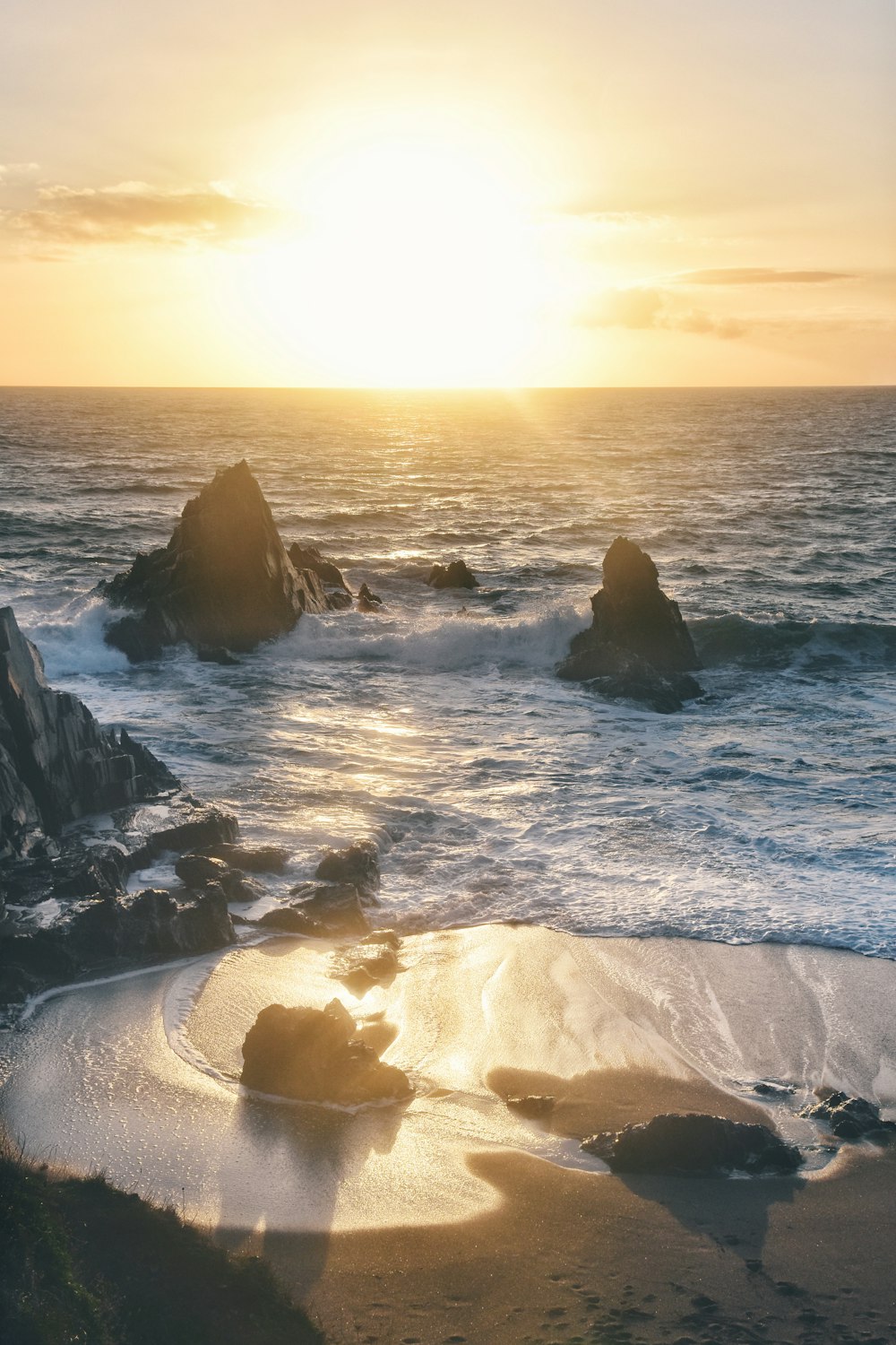 Vue sur l’océan au lever du soleil