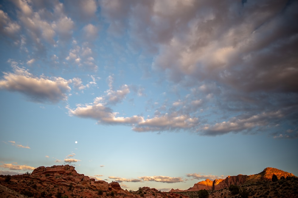 white cloud formation