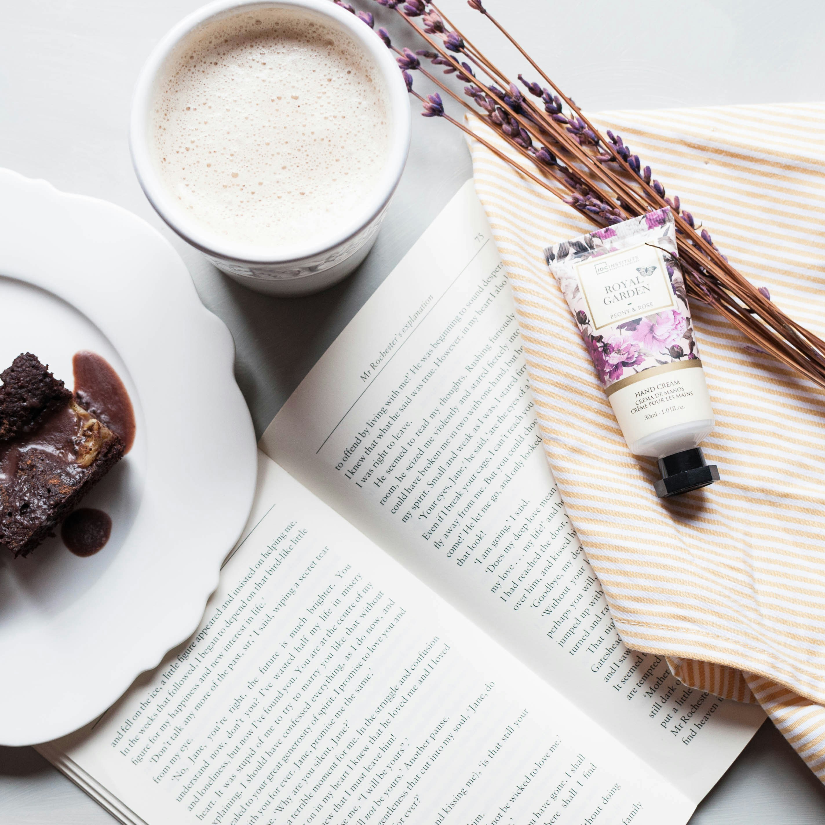 [READING TIPS] Chinh phục Table Completion trong IELTS READING