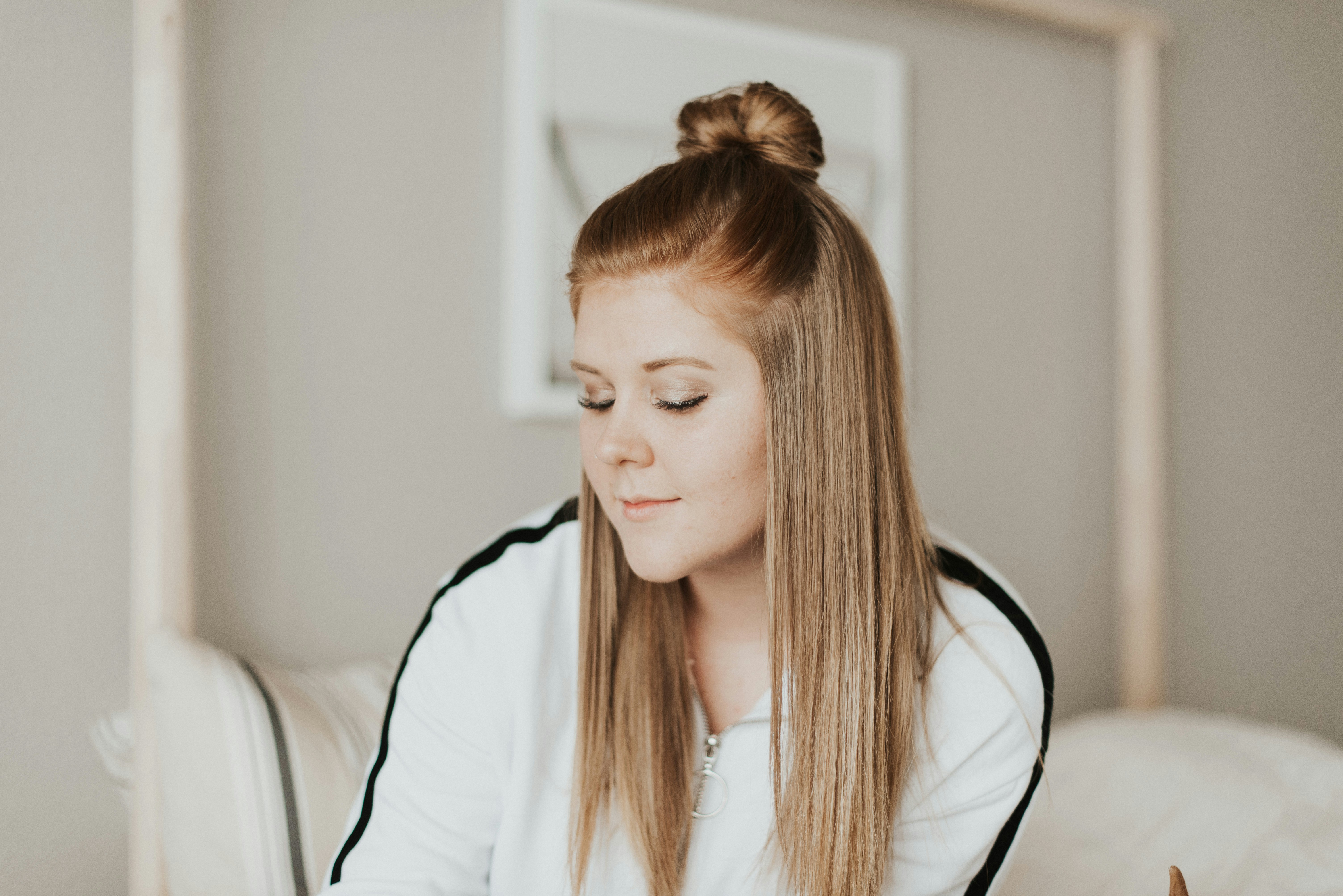 The Power of Silence: My Husband Thought I Was Penniless, Then He Filed for Divorce