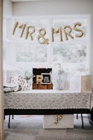 wedding couple table decoration