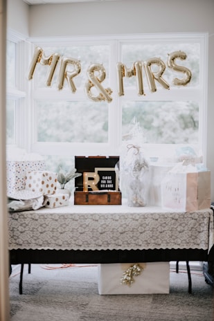 wedding couple table decoration