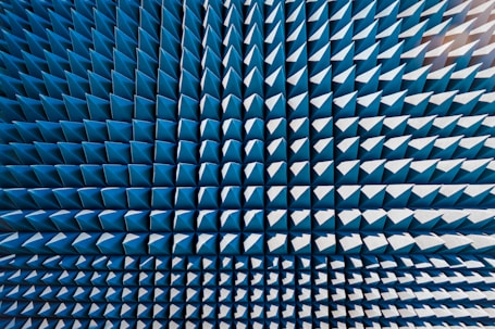 a very large blue object that is in the air