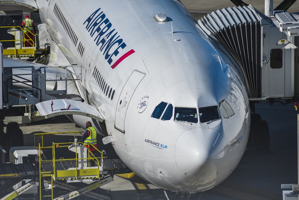 avião branco da Air France