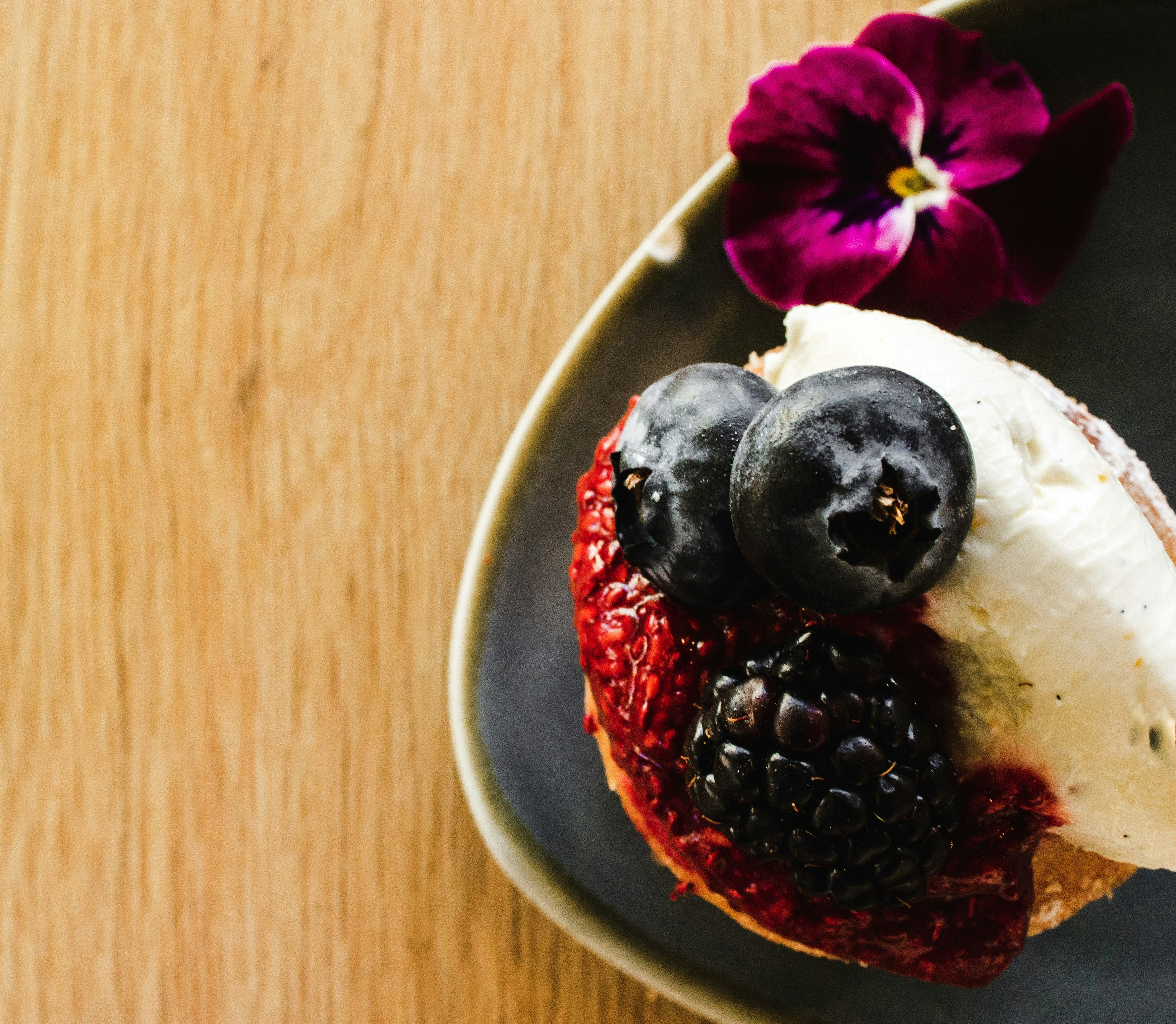 Photo by louishansel