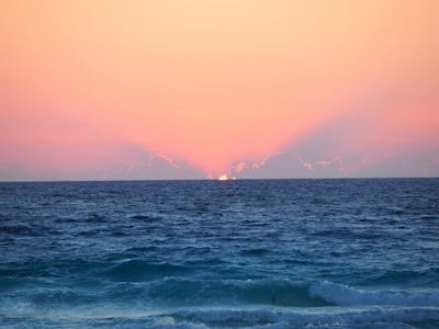 sea during golden hour cancun google meet background