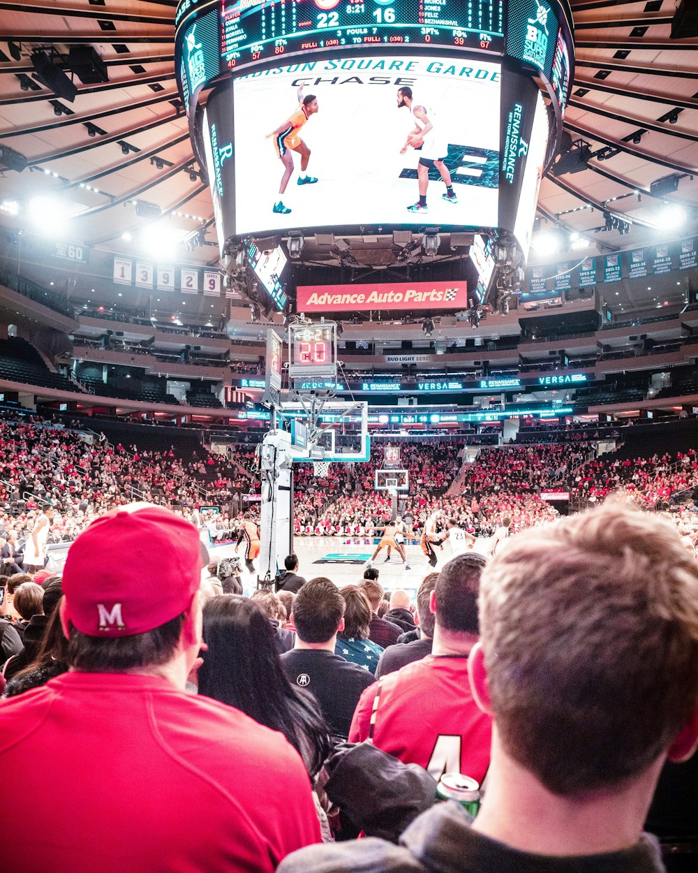 people watching NBA