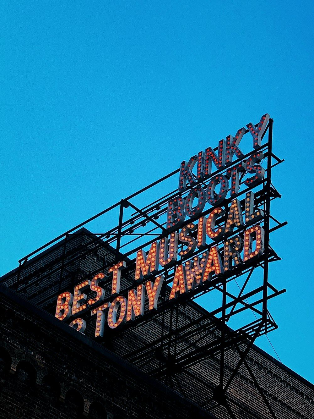 Kinky Boots Best in Musical & Tony award signage