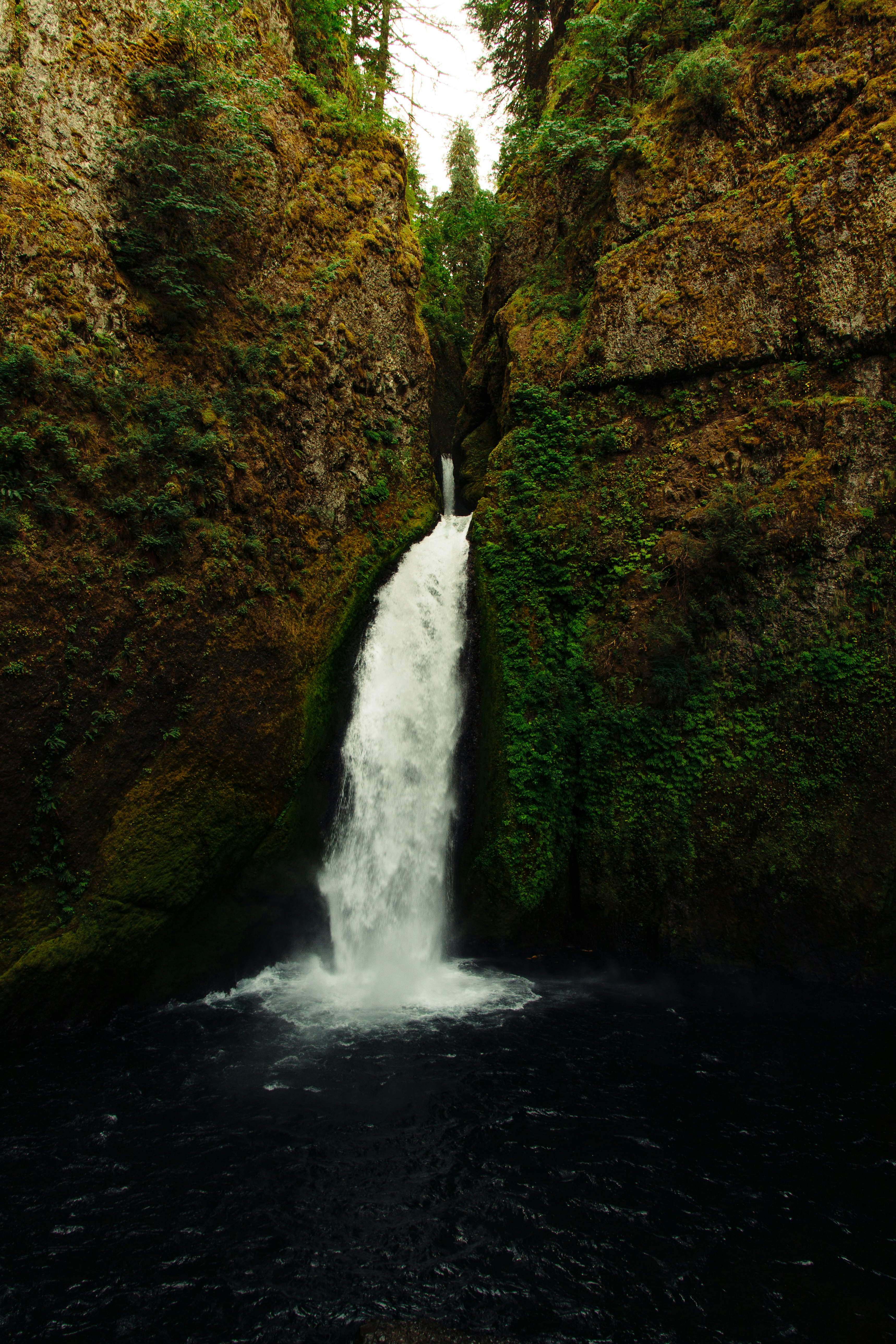 waterfalls between rock