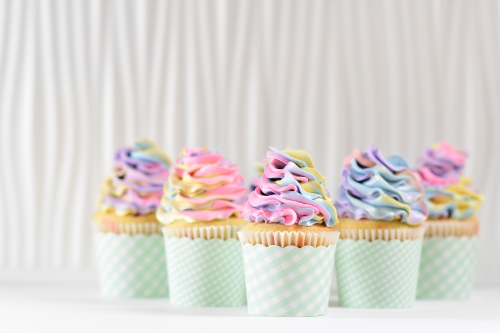 Cinq cupcakes