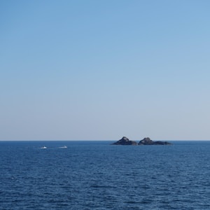 Secret Lagoon hot spring