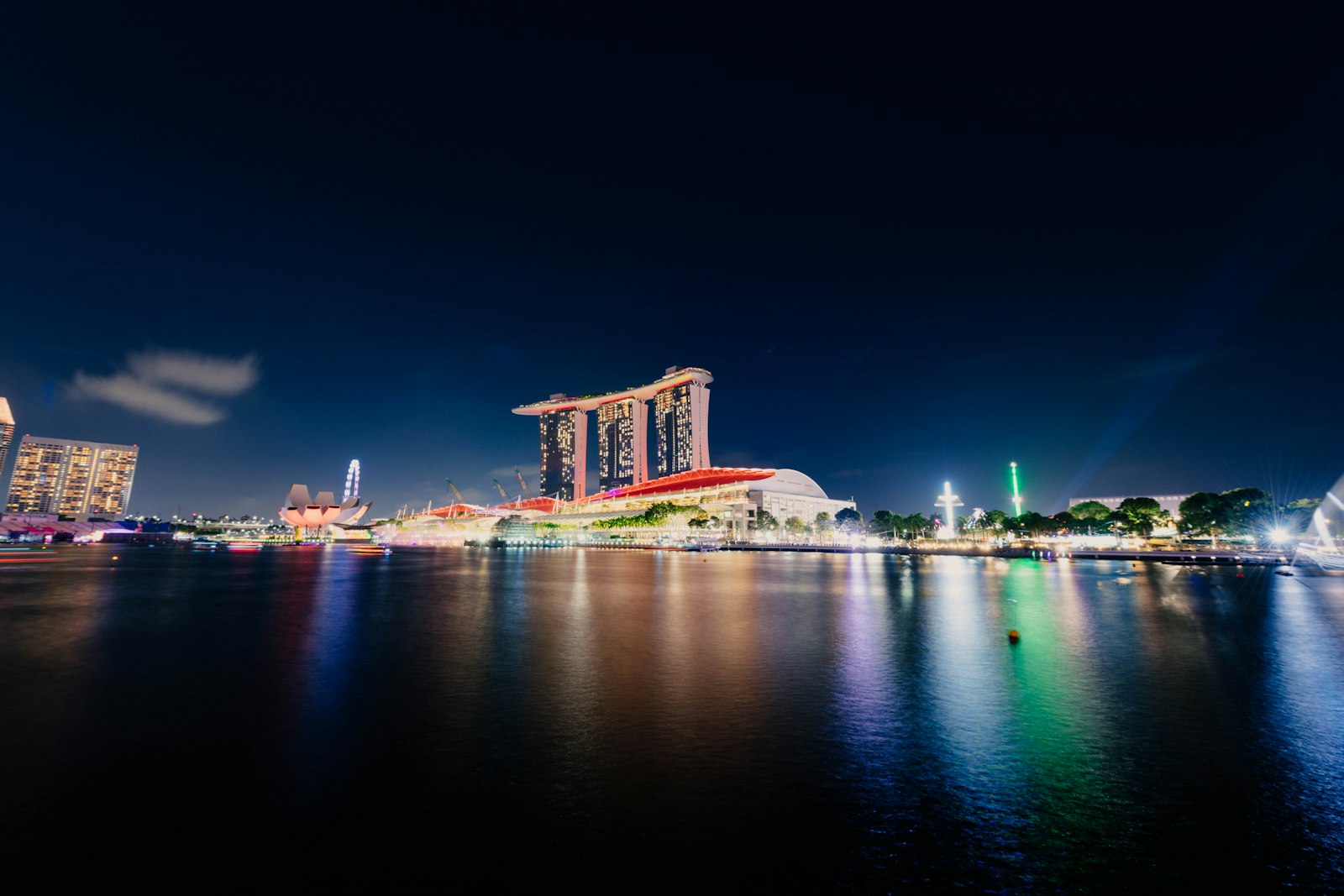 Nikon Z7 sample photo. Marina bay sands, singapore photography