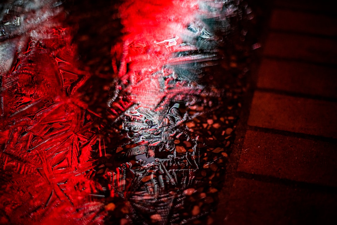 Красный тел фото Красный тел фото