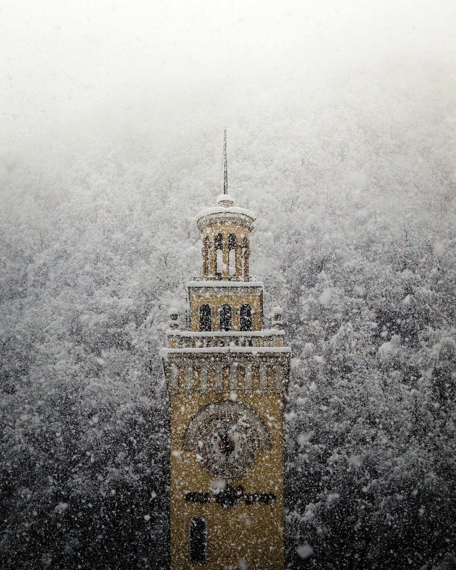 Sigma 17-70mm F2.8-4 DC Macro OS HSM sample photo. Clock tower during winter photography
