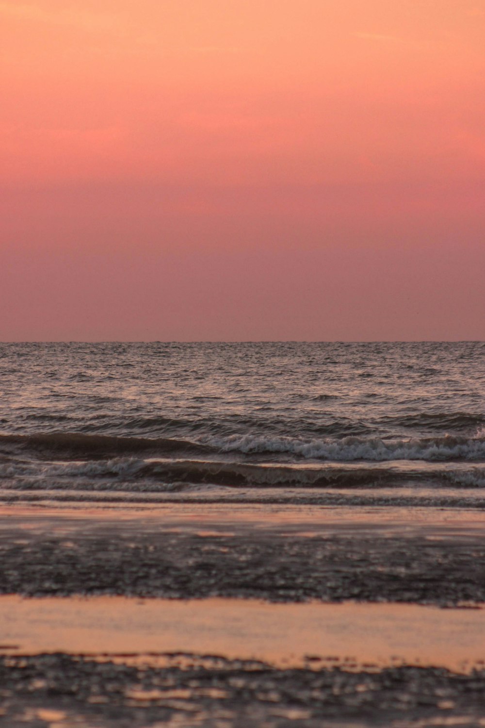 sea waves during golden hour