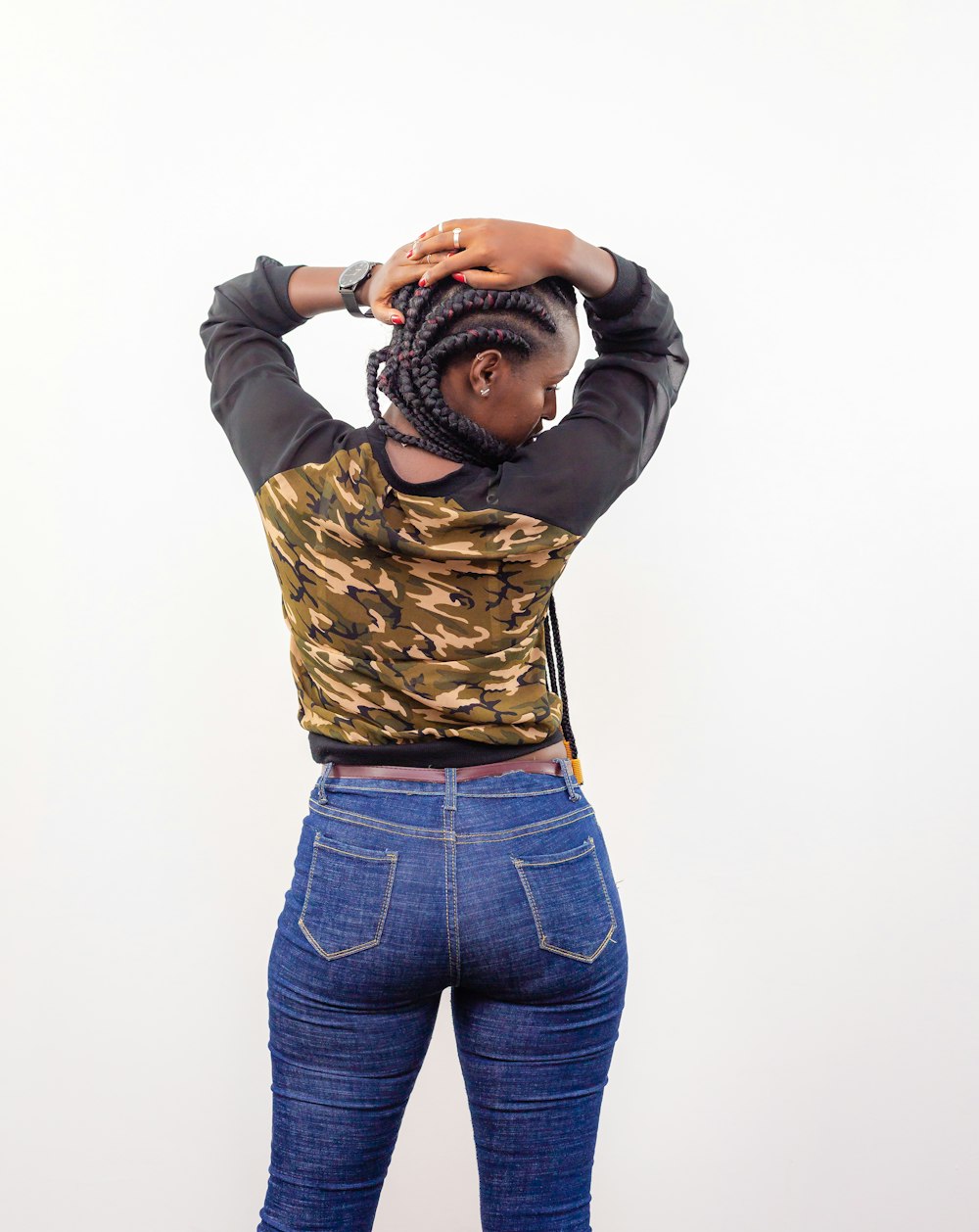 woman wearing blue jeans showing back photo – Free Clothing Image on  Unsplash