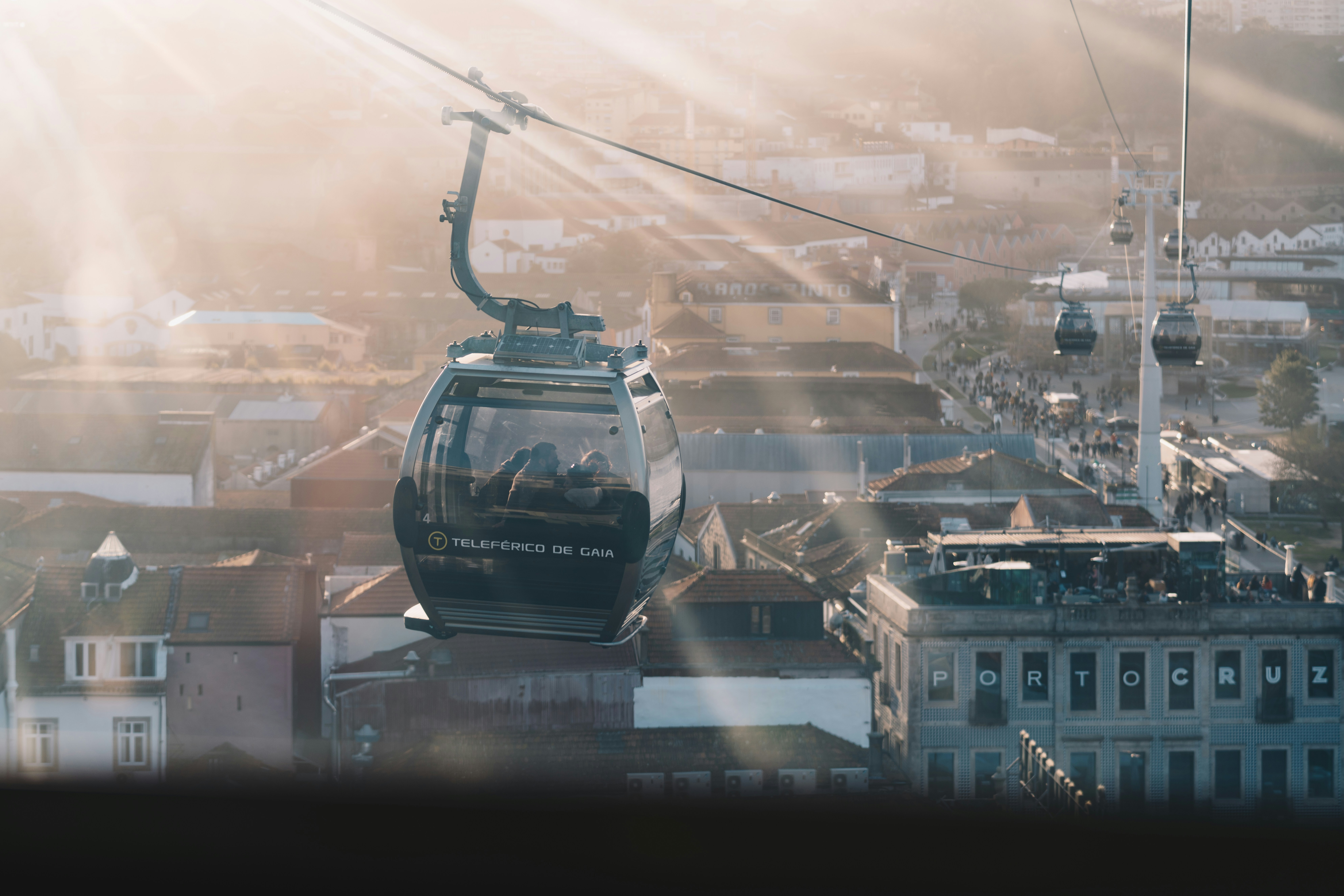 gray and black transporter