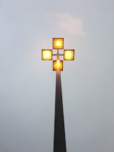 lighted lamp post