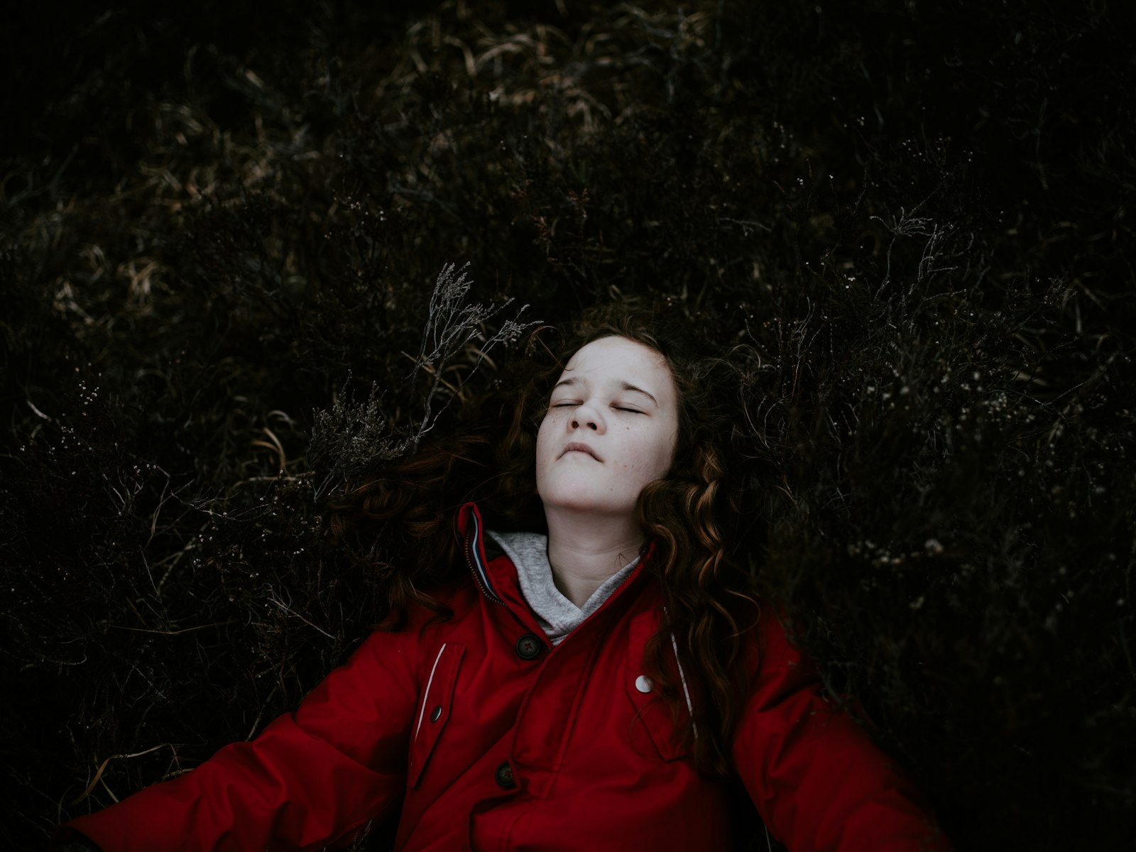 Pentax 645Z + Pentax smc D FA 645 55mm F2.8 AL (IF) SDM AW sample photo. Girl lying on ground photography