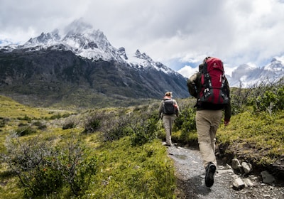 Chile_Reise_Patagonien_Torres_del_paine_Nationalpark_w_trek_wanderer_unterwegs