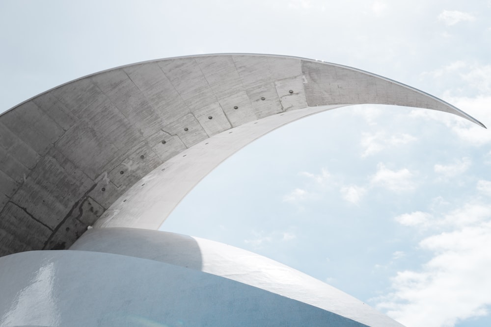 photo en contre-plongée d’un bâtiment