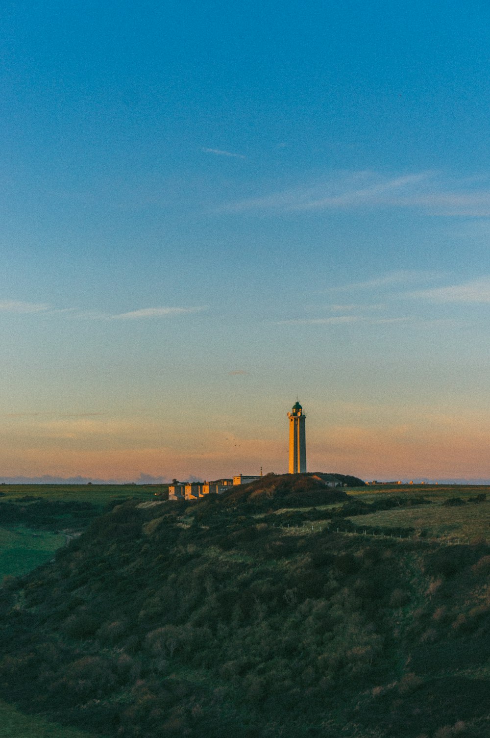 lighthouse during daytime