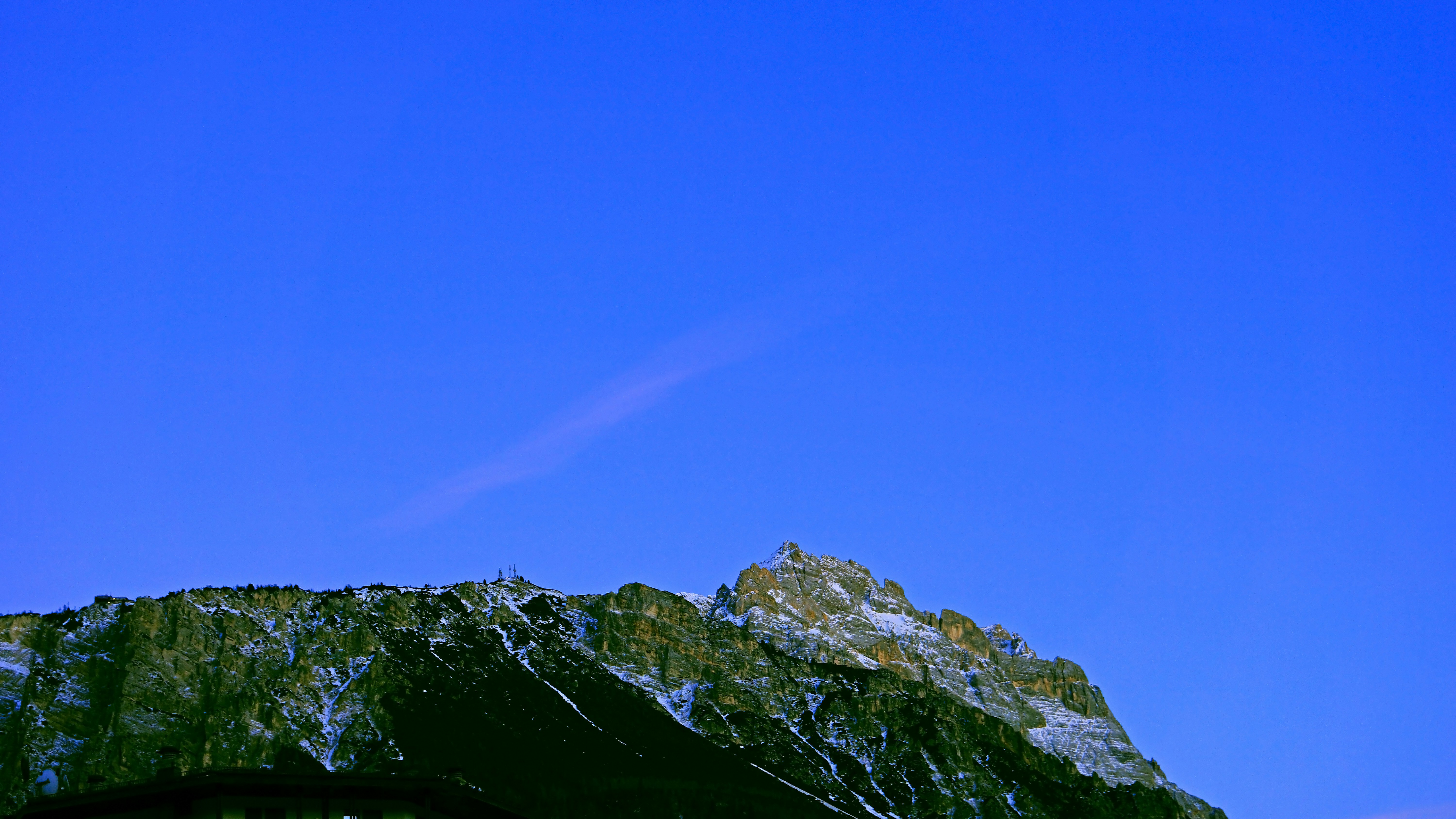 Photo by borisview