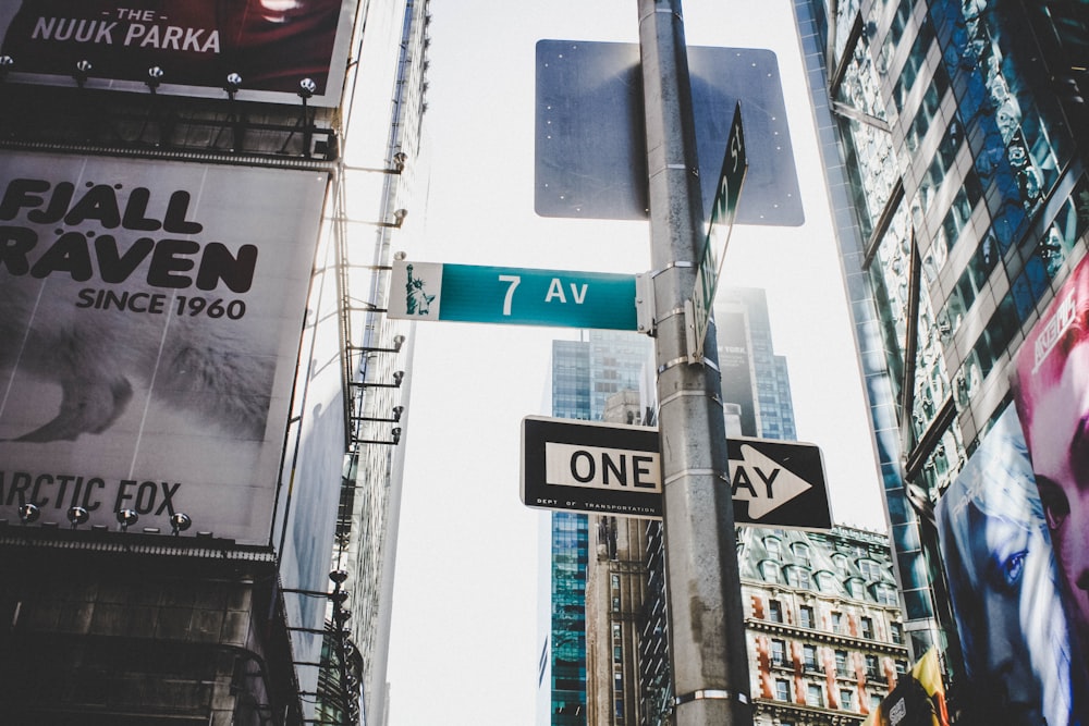 7 AV and One Way street signages