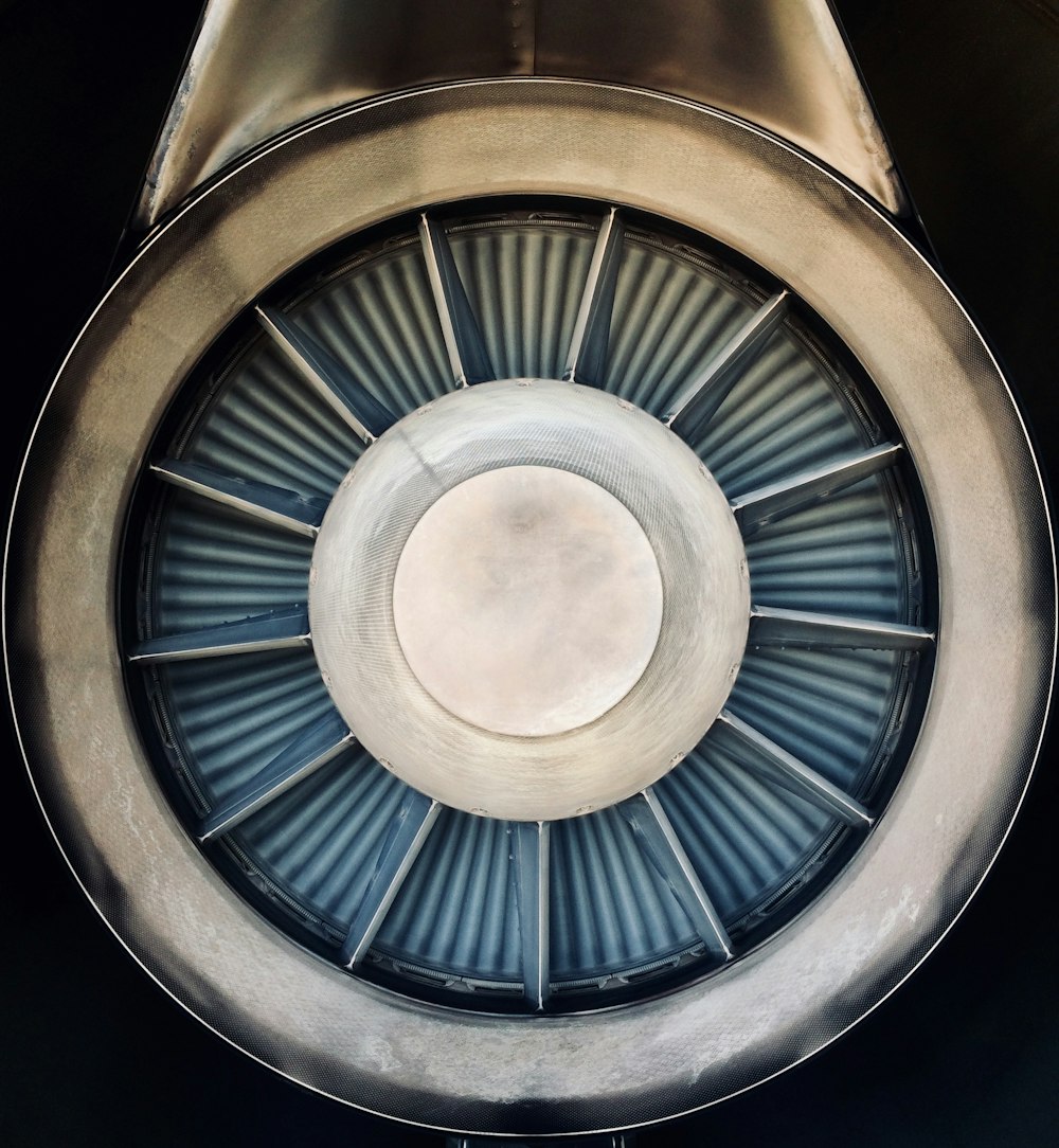 a close up view of a jet engine