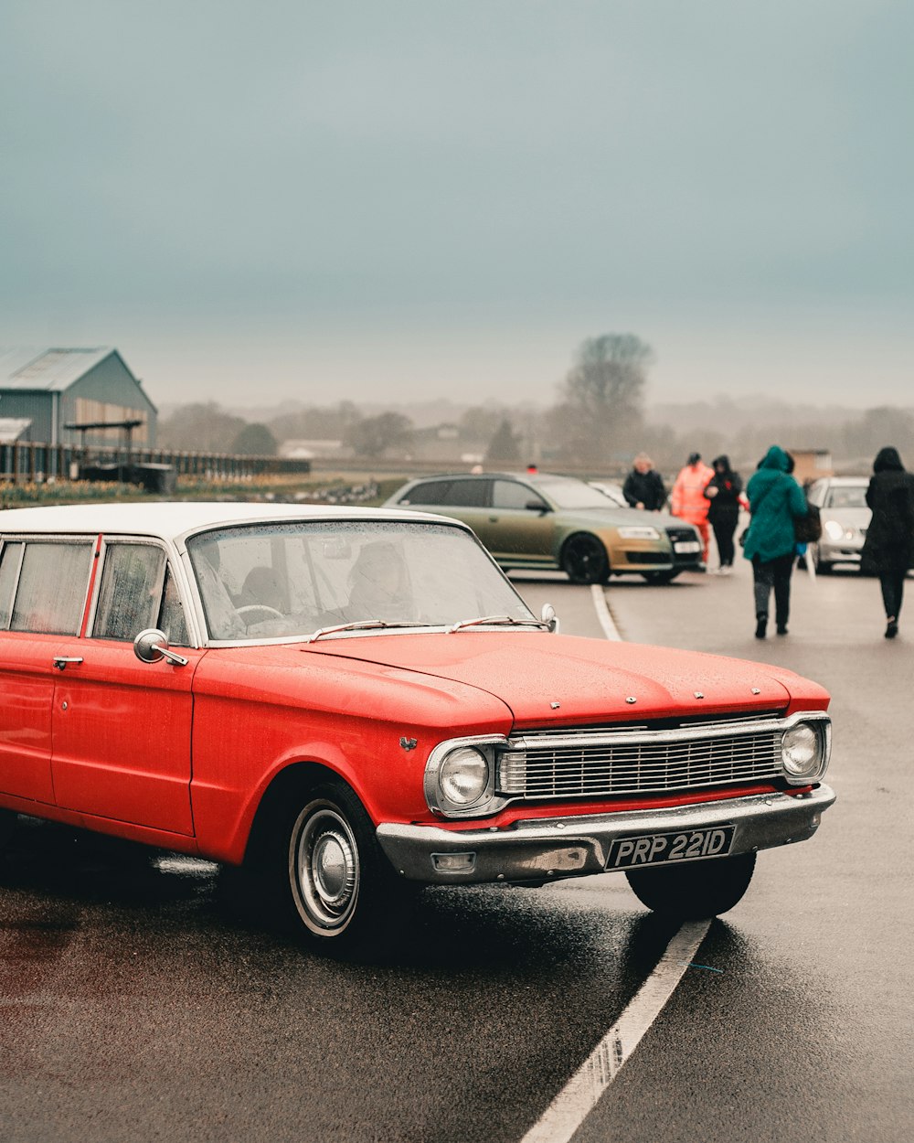 red car