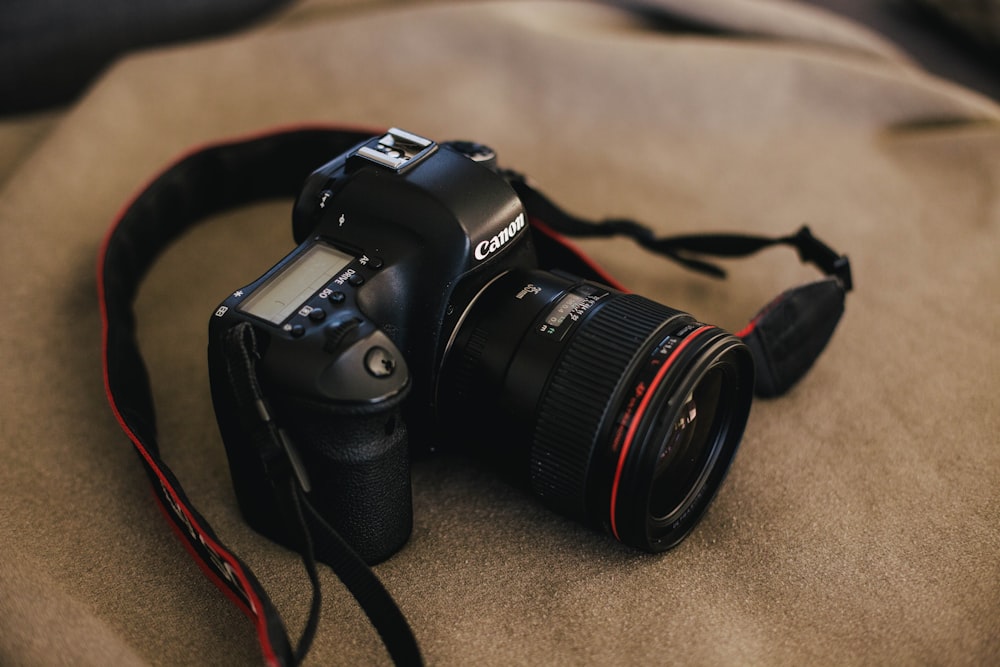 black Canon DSLR camera