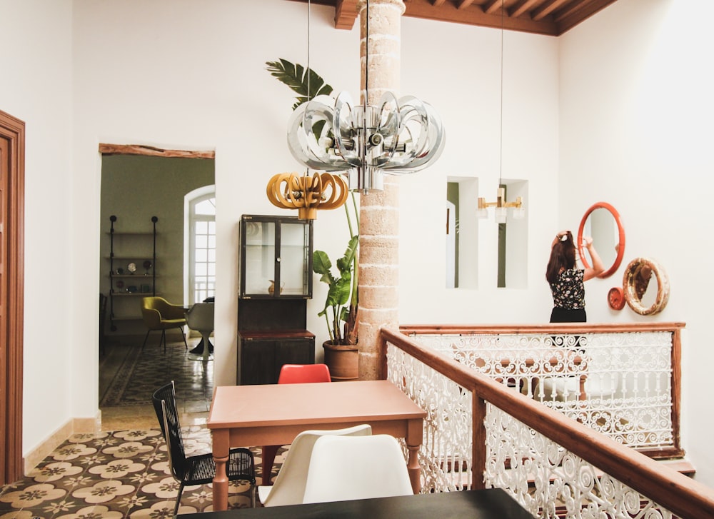 living room of a house filled with furniture