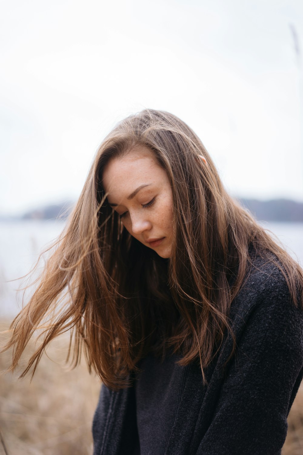 woman wearing black jacket