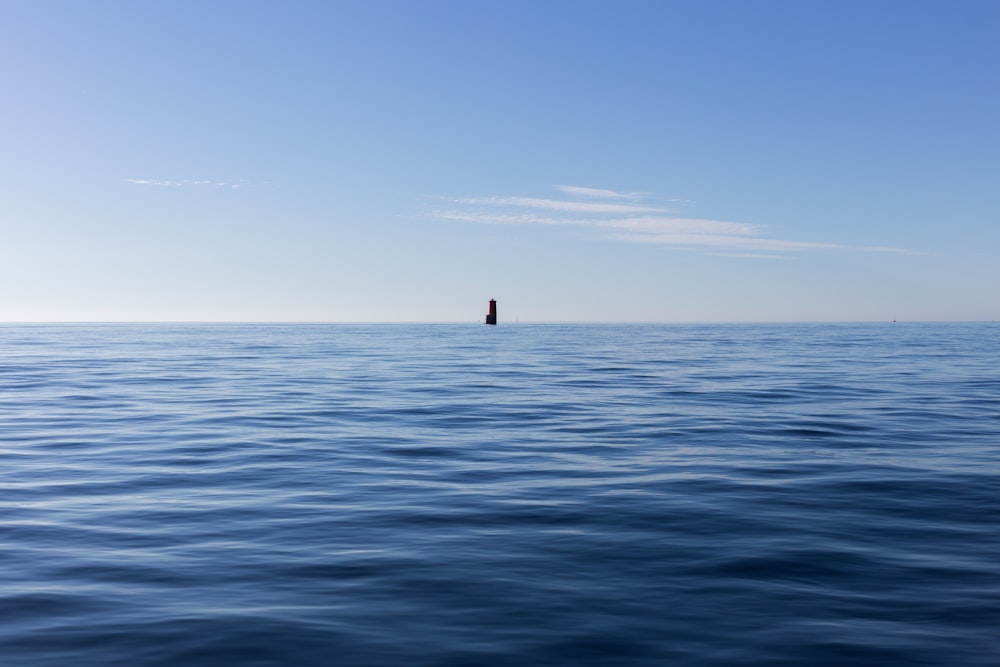 photo of blue ocean water