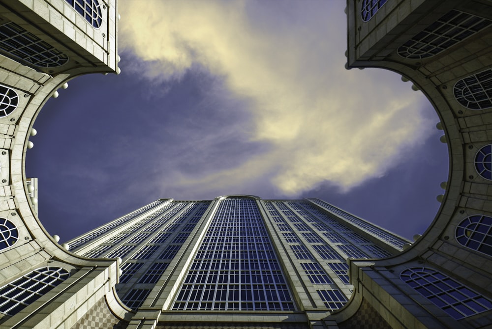 gray and blue painted building