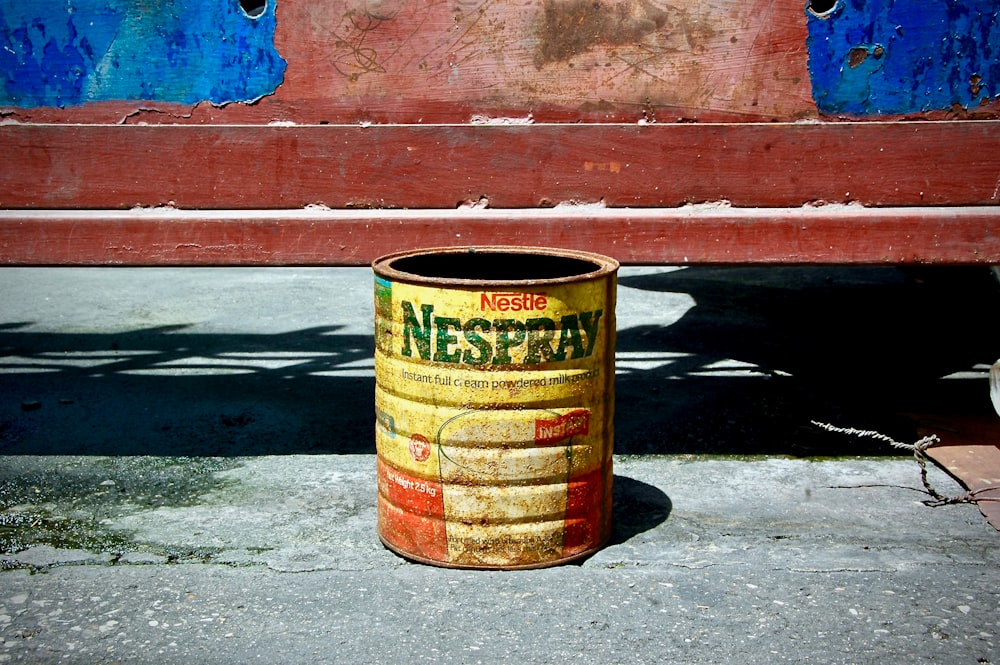 Nestle Nespray milk can