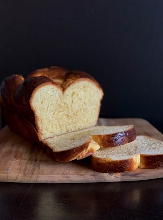 DDL-Swirl Brioche Loaf