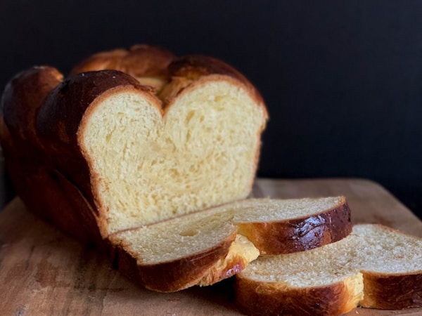 DDL-Swirl Brioche Loaf